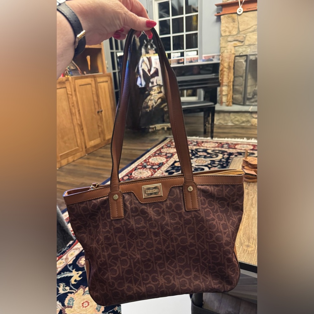 Calvin Klein Signature Organizational Purse Brown Shoulder Bag